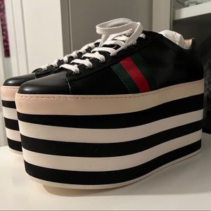 Gucci Black Leather Peggy Wedge Platform Sneakers